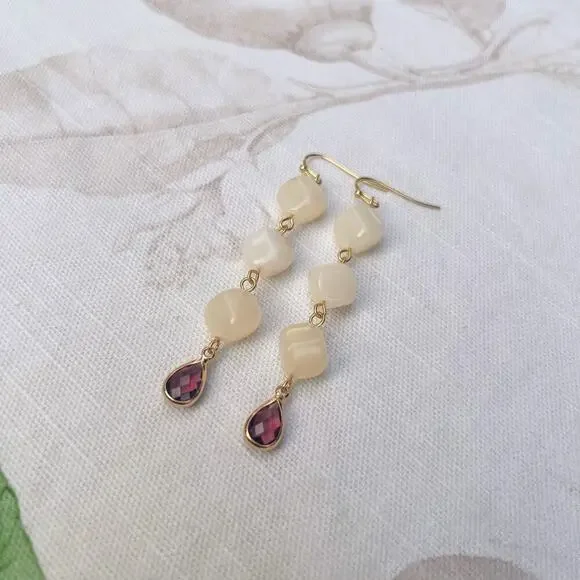 Garnet Wine Red Crystal Glass Cream Moonstone Agate Style Casual Fun Earrings - Picture 2 of 7